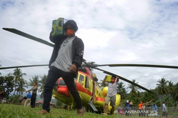 Helikopter salurkan bantuan logistik korban gempa Sulawesi Barat