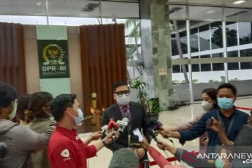 Komisi II DPR tetapkan tujuh anggota KPU RI