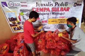 Jurnalis Peduli Sulbar salurkan bantuan korban terdampak gempa