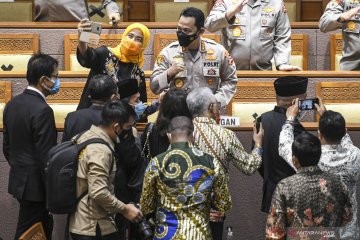 Kapolri baru dan simbol perlawanan pada politik identitas