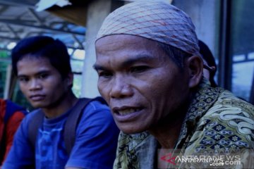 Satu keluarga tertimbun longsor di Hulu Sungai Tengah Kalsel