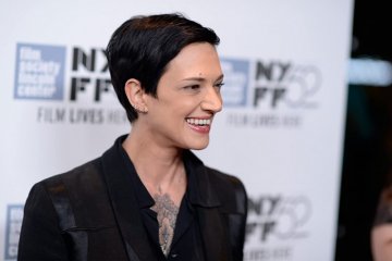 Asia Argento tuduh sutradara Rob Cohen lakukan kekerasan seksual