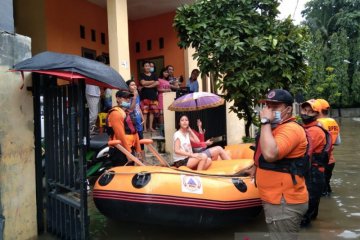 Banjir Kota Bekasi akibat luapan kali sekunder