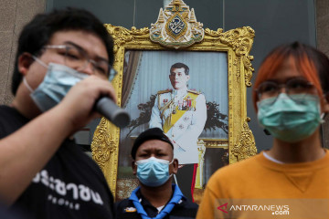 Aktivis pemuda Thailand lanjutkan protes meskipun pertemuan dilarang