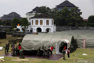 Pembangunan RS Lapangan COVID-19