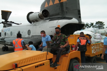 Lanud Haluoleo kirim 5 ton bantuan kemanusiaan tahap II ke Sulbar