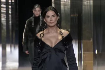 Demi Moore buka Fendi Haute Couture