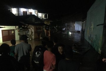 BPBD Sumbawa salurkan bantuan untuk ribuan warga terdampak banjir