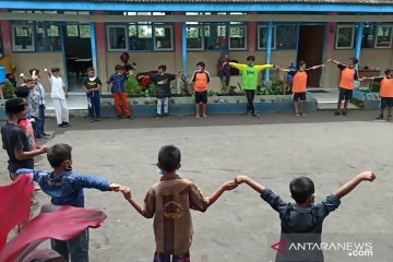 Pemkab Lumajang berikan 'trauma healing' anak-anak pascaerupsi Semeru
