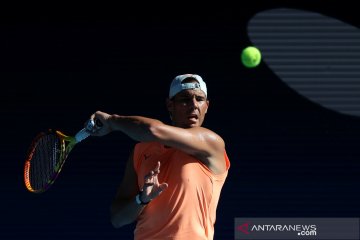 Nadal alami sakit punggung jelang Australian Open