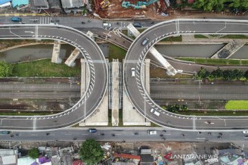 Kemarin, uji jalan layang hingga penangkapan pembunuh kucing