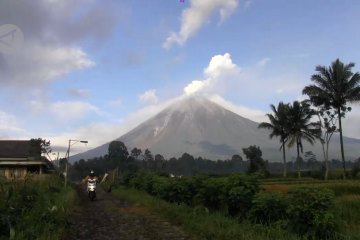 Penutupan pendakian Gunung Semeru diperpanjang hingga Maret 2021