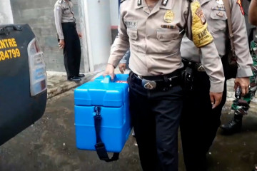 Distribusi vaksin di Majalengka dibantu mobil polisi
