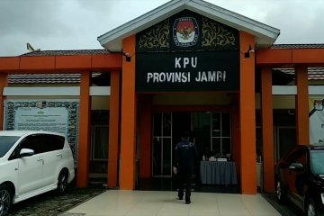 KPU Jambi siapkan alat bukti dan saksi untuk gugatan dua paslon