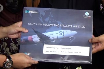 Jasa Raharja serahkan santunan untuk keluarga co-pilot Fadly Satrianto