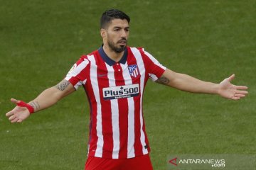 Suarez nikmati peran algojo tendangan bebas Atletico