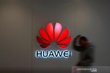 Lawan sanksi AS, Pendiri Huawei desak pengembangan perangkat lunak