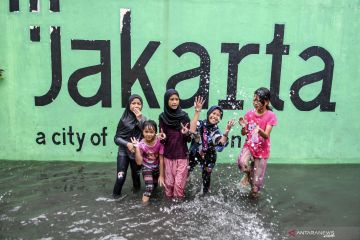 Ahad, hujan diprediksi turun sepanjang hari di Jakarta