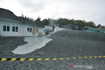 Semburan gas rusak bangunan Ponpes Al-Ihsan Pekanbaru