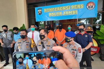 Anggota sindikat penyelundup benih lobster ditangkap Polres Tanjabtim