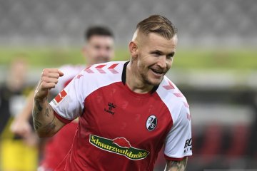 Freiburg kembali ke jalur kemenangan saat taklukkan Dortmund