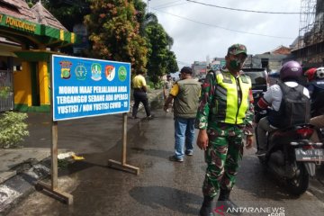 46 pelanggar prokes COVID-19 terjaring operasi di Pondokgede Bekasi