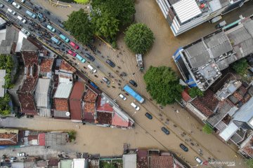 Banjir rendam kawasan Jatinegara Barat
