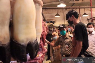 Pemkot Jakpus pastikan stok daging aman untuk Imlek 2021