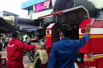 Pasar Pondok Labu ditutup tiga hari imbas pedagang positif COVID-19