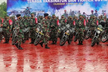 Panglima TNI pimpin apel Gelar Kesiapan Tenaga Vaksinator COVID-19