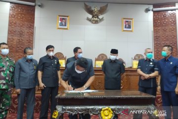 DPRD umumkan pemberhentian Gubernur dan Wagub Bengkulu 2016-2021