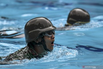 Uji keterampilan dan fisik Korps Marinir