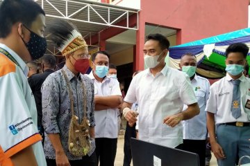 Menteri Pendidikan dan Kebudayaan tinjau sekolah di Sorong