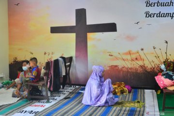 Gereja untuk pengungsi korban banjir
