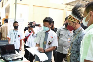 Mendikbud  sebut dana BOS Papua Barat naik 30 persen lebih