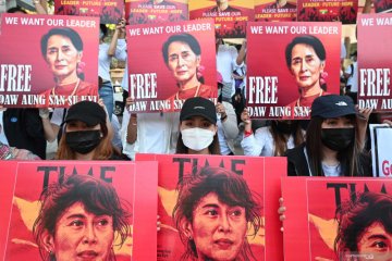 Aksi protes tuntut pembebasan Aung San Suu Kyi