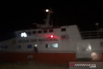 KN SAR Antasena bantu cari korban kapal tenggelam di Sumenep