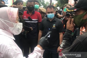 Terpikat remaja beranting, Mensos Risma berniat bukakan bengkel