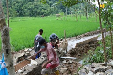 Melalui P3-TGAI, PUPR tingkatkan jaringan irigasi di Pacitan