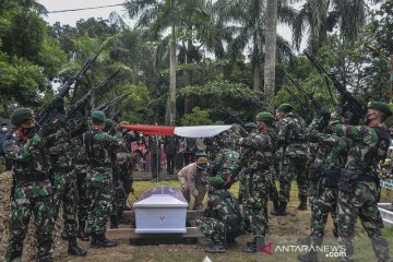 Pemakaman prajurit TNI korban penembakan KKB