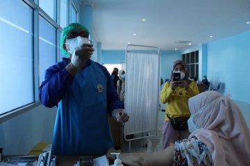 Progres vaksinasi COVID-19 bagi nakes Lampung capai 74,16 persen