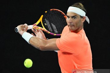 Nadal absen di Dubai karena masalah punggung