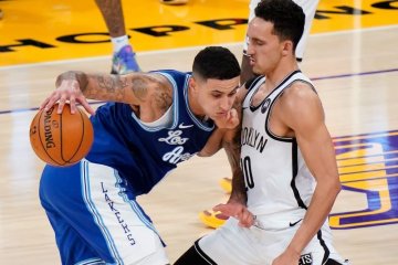 Kyle Kuzma pimpin Lakers "comeback" untuk menang 105-100 lawan Pacers