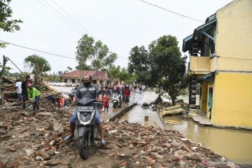 Dampak jebolnya tanggul Sungai Citarum