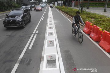 Jalur sepeda permanen di Jakarta