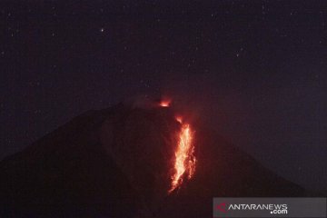 Guguran lava pijar Gunung Sinabung