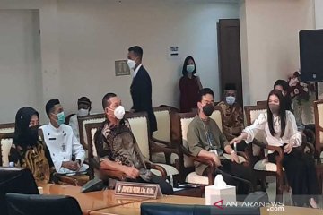 Pelantikan Gibran-Teguh di Graha Paripurna DPRD Surakarta Jumat