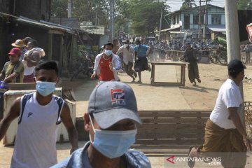 Unjuk rasa anti kudeta militer di Myanmar terus bergulir