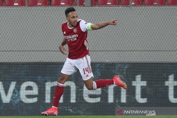 Aubameyang sebut main di Barcelona "kesempatan dalam hidup"