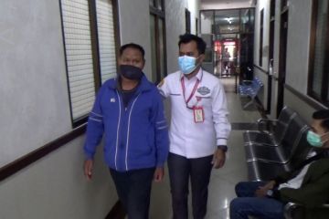 Diamankan, pelaku membunuh kucing untuk obat